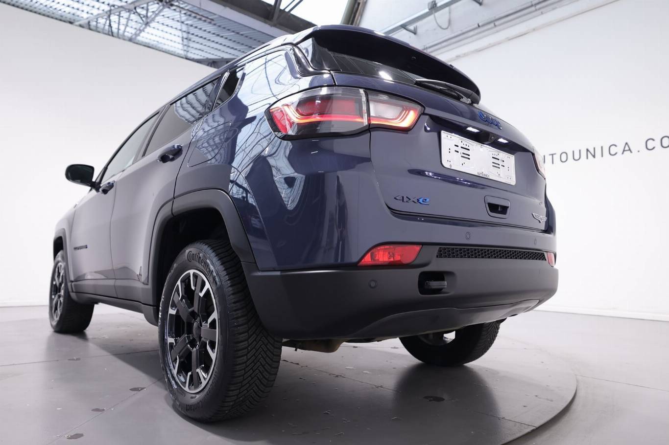JEEP Compass 47
