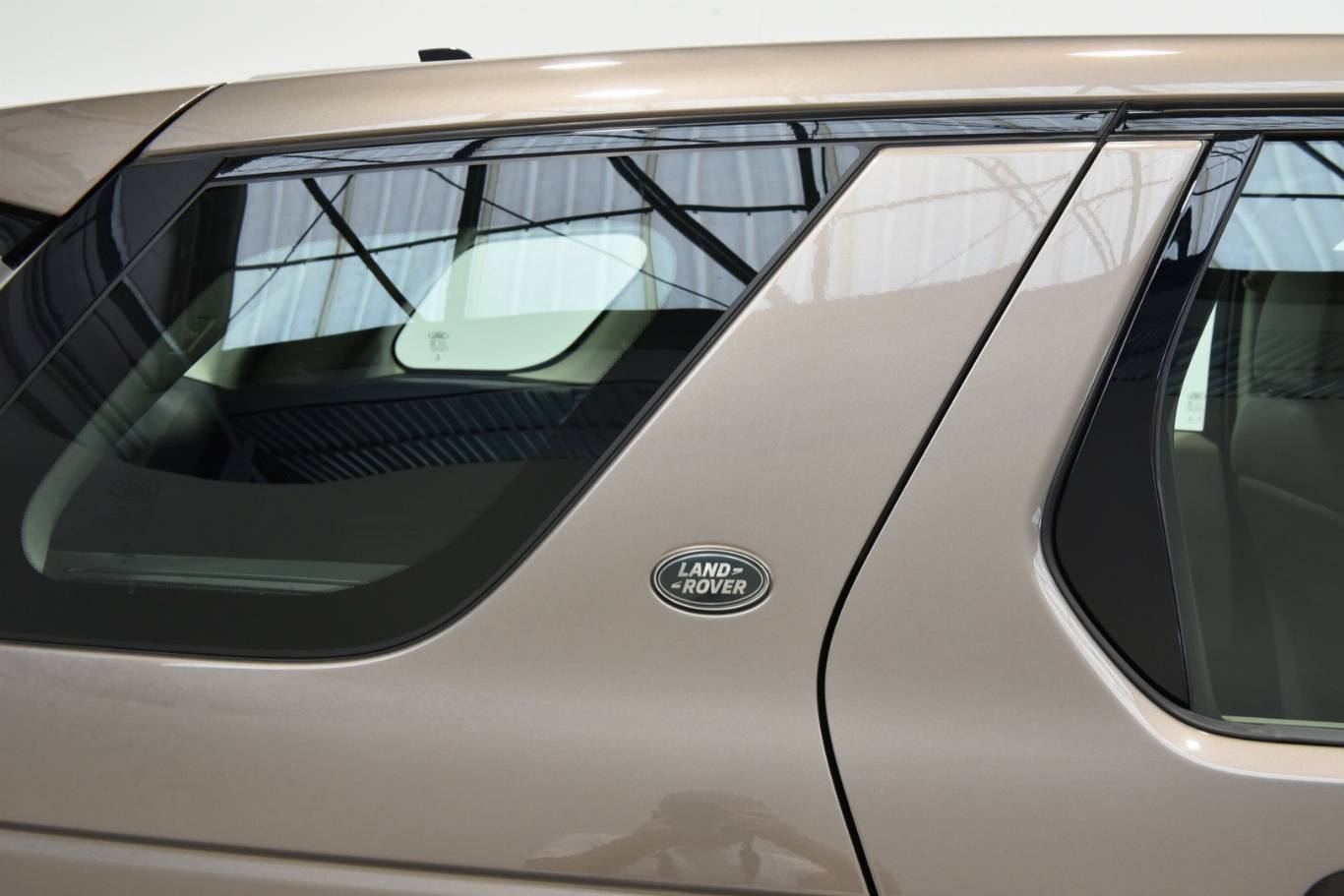 LAND ROVER Discovery Sport 57