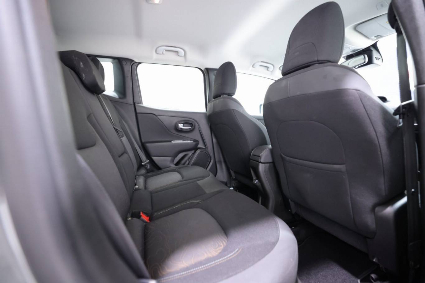 JEEP Renegade 54