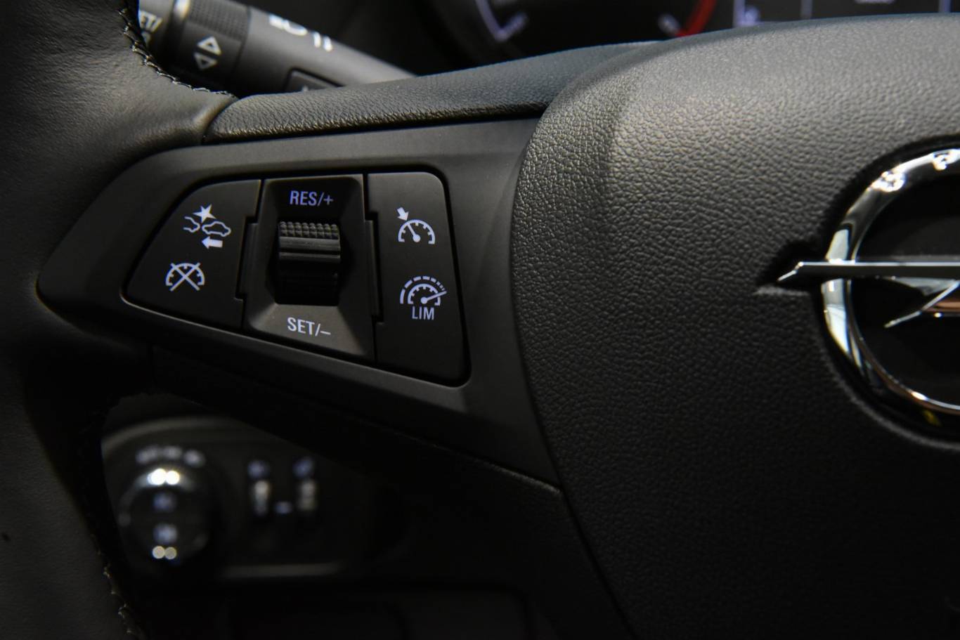 OPEL Zafira Tourer 40