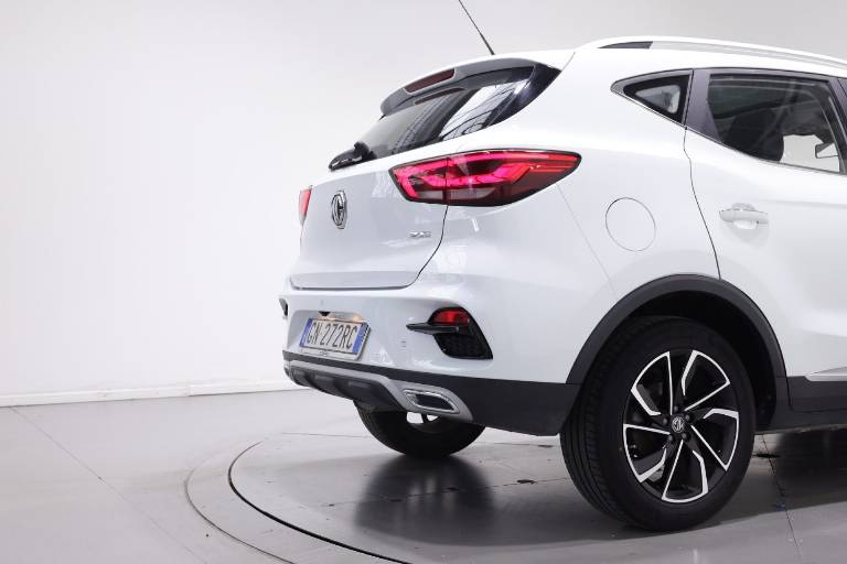 MG ZS 14