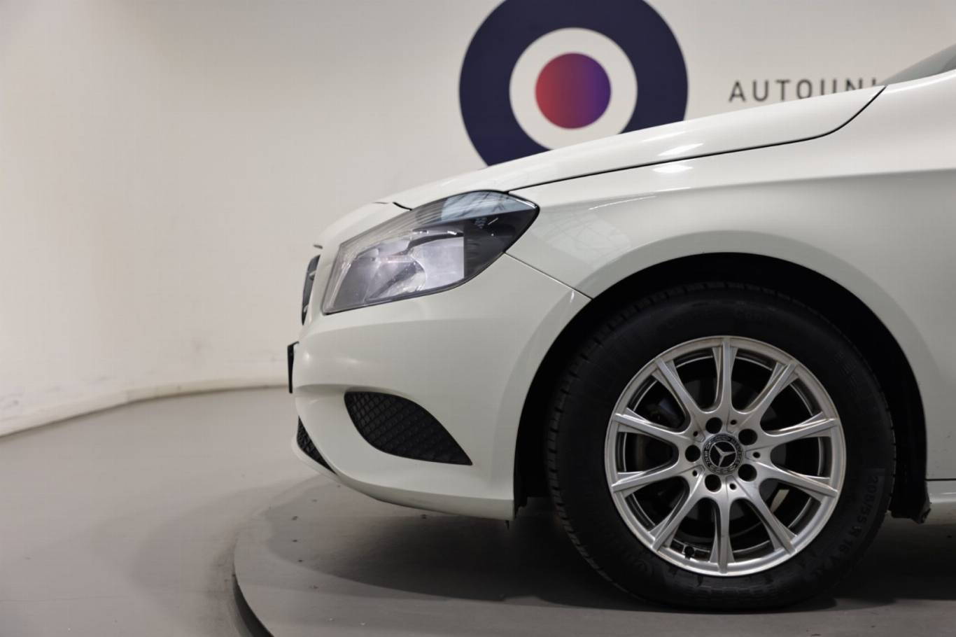 MERCEDES-BENZ A 180 42