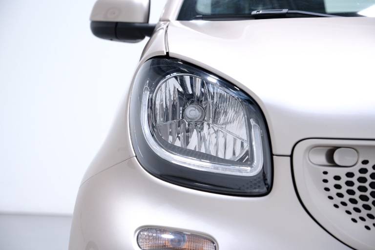 SMART ForTwo 19