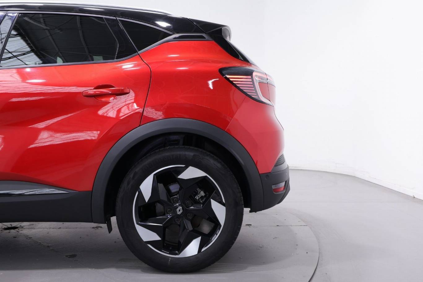 RENAULT Captur 36