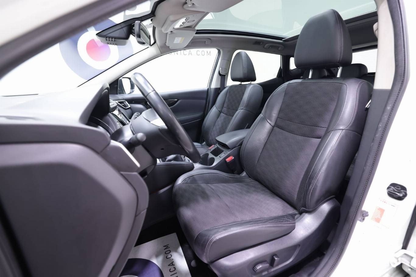 NISSAN Qashqai 6