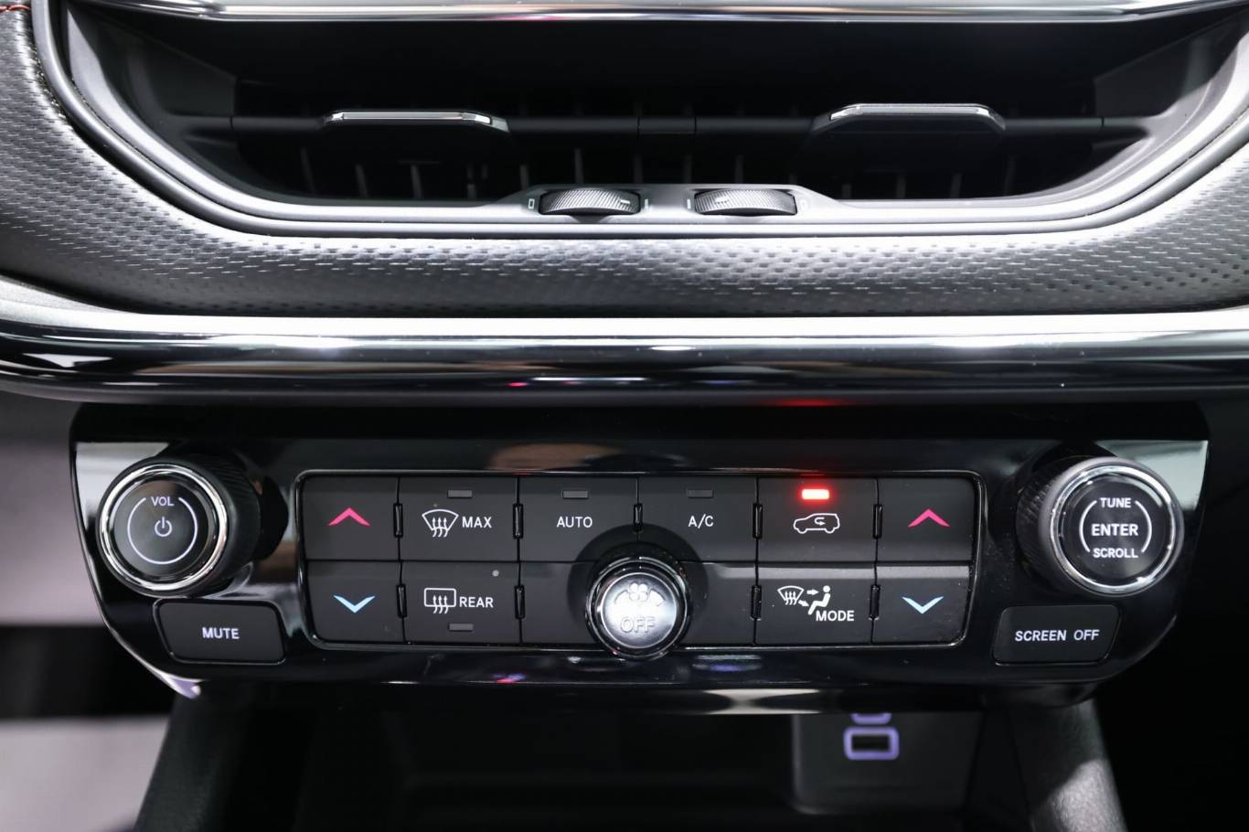 JEEP Compass 32