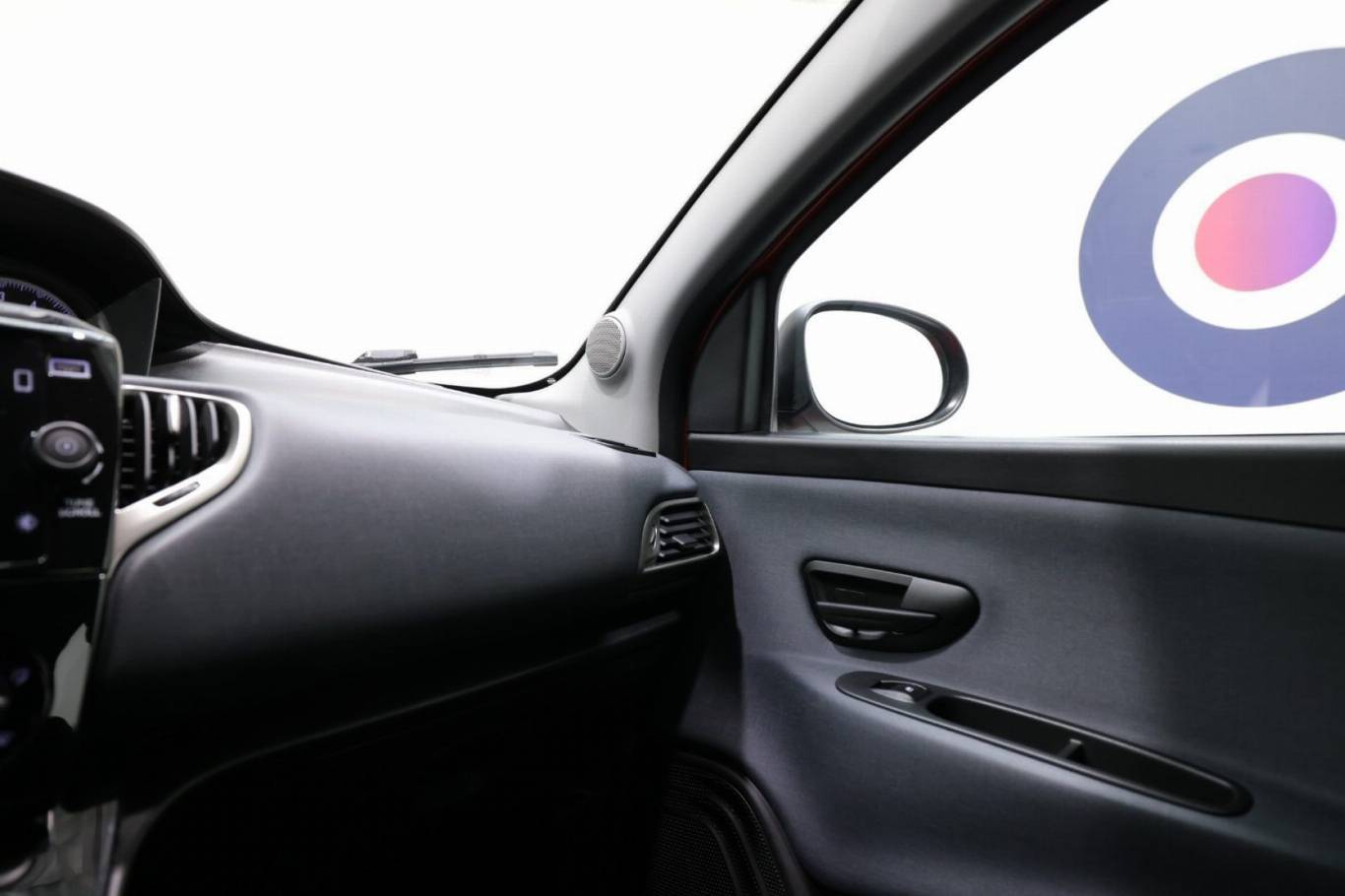 LANCIA Ypsilon 27