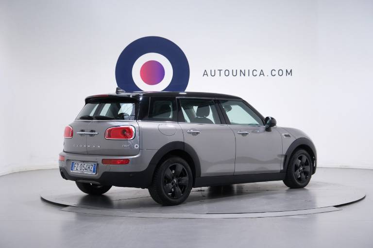MINI Cooper Clubman 18