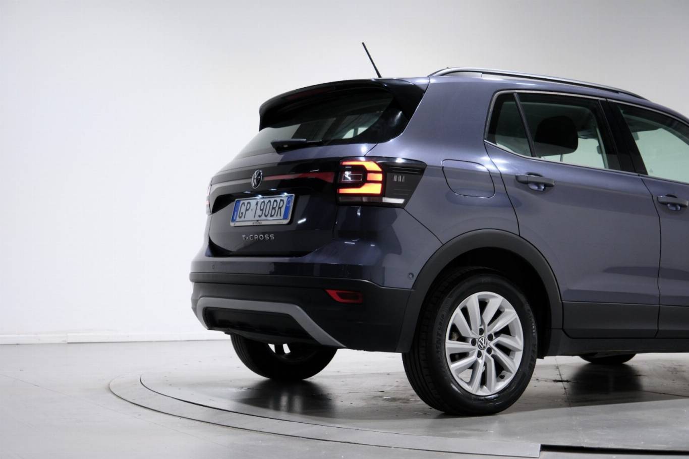 VOLKSWAGEN T-Cross 46