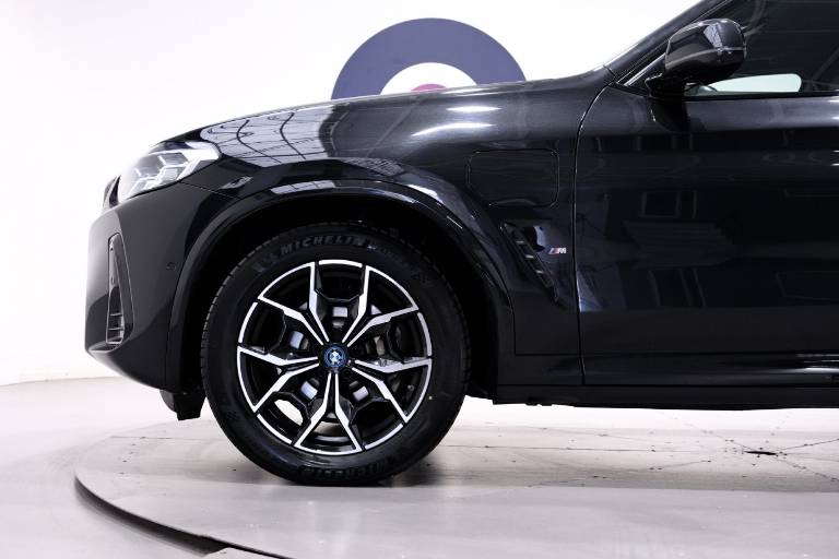 BMW X3 11