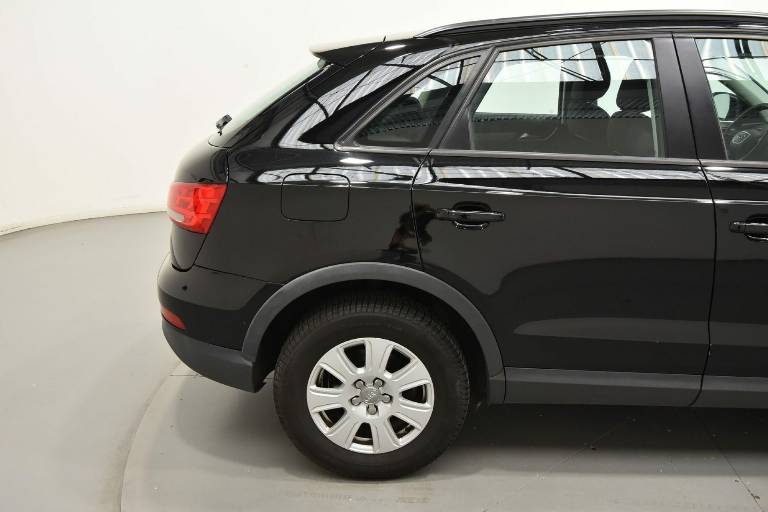 AUDI Q3 41