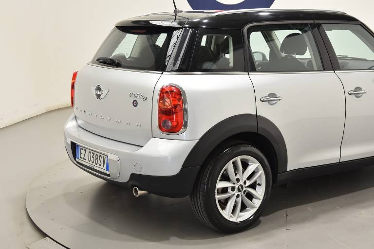 MINI Countryman 15