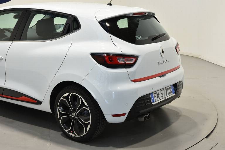 RENAULT Clio 35