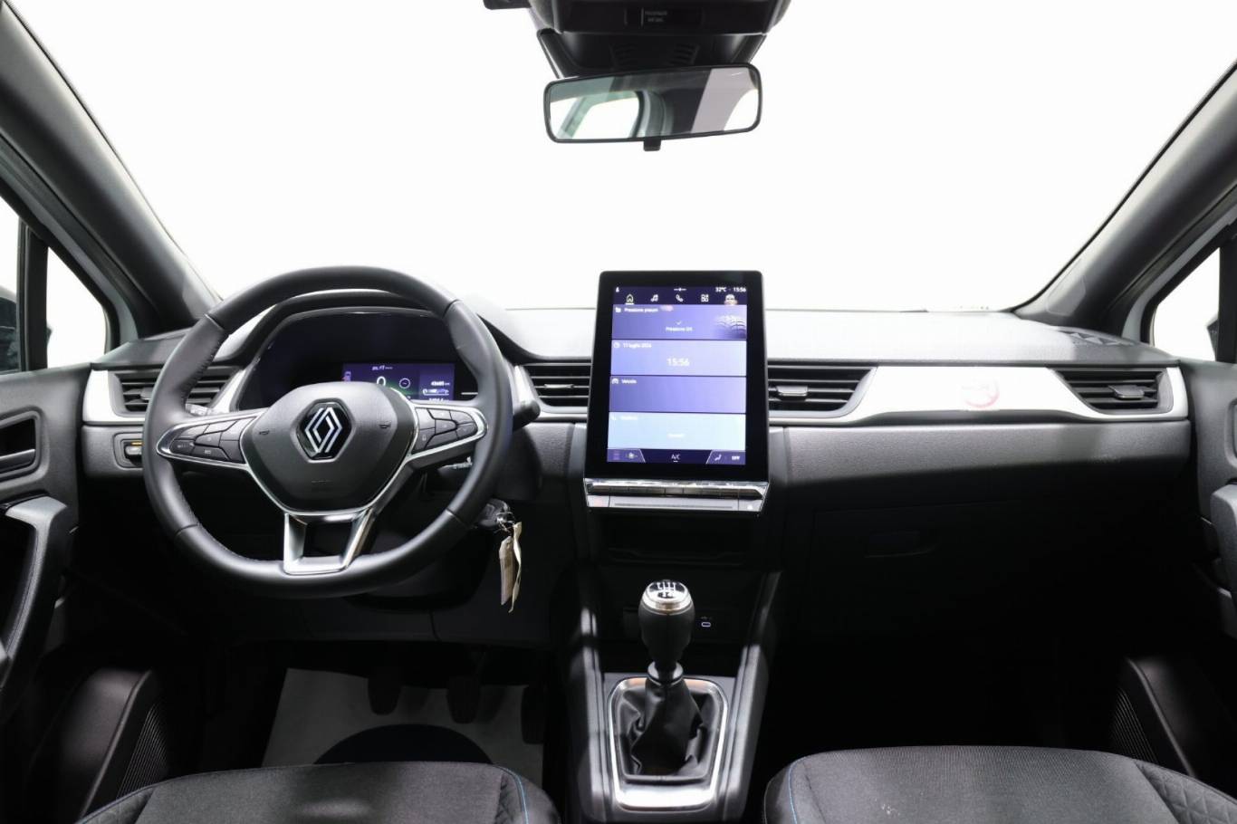 RENAULT Captur 10