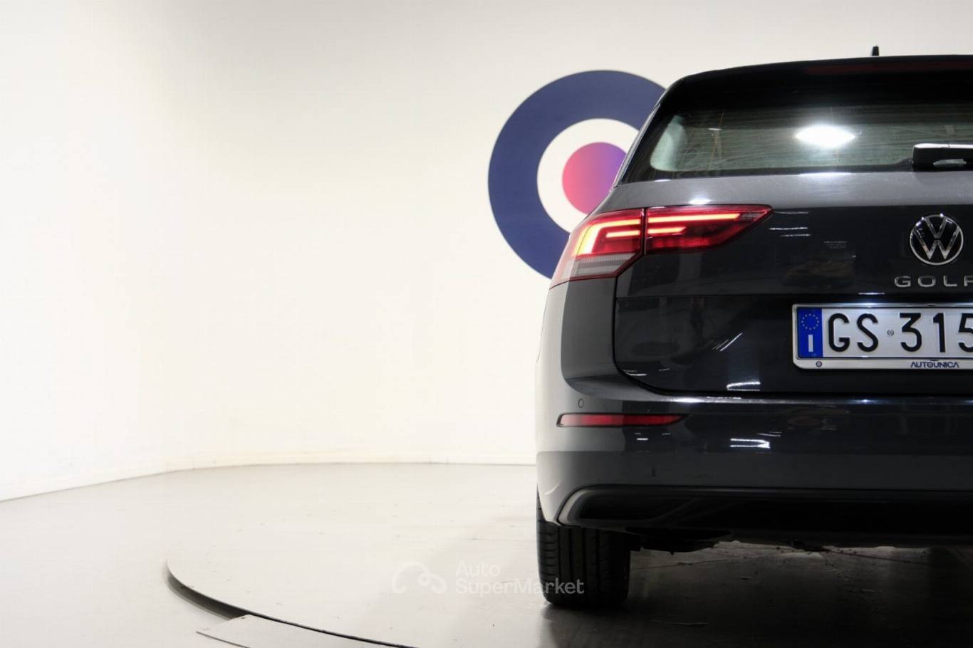 VOLKSWAGEN Golf 49