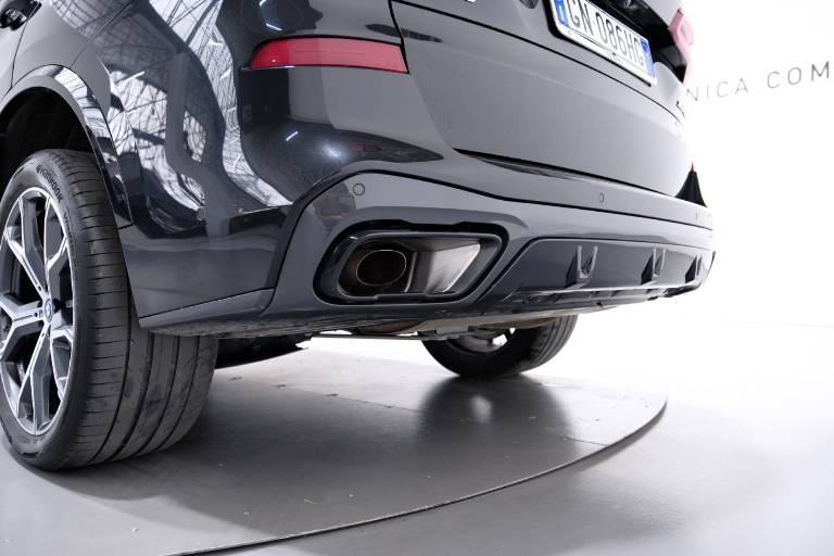 BMW X5 60