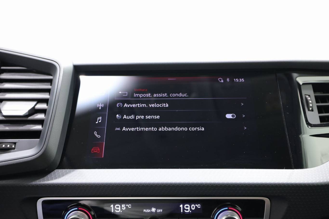 AUDI A1 29