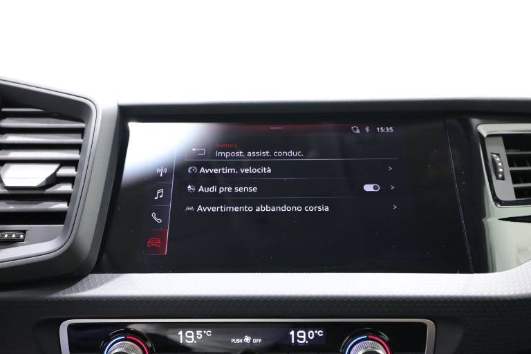 AUDI A1 29