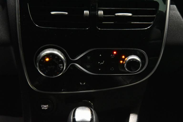 RENAULT Clio 11