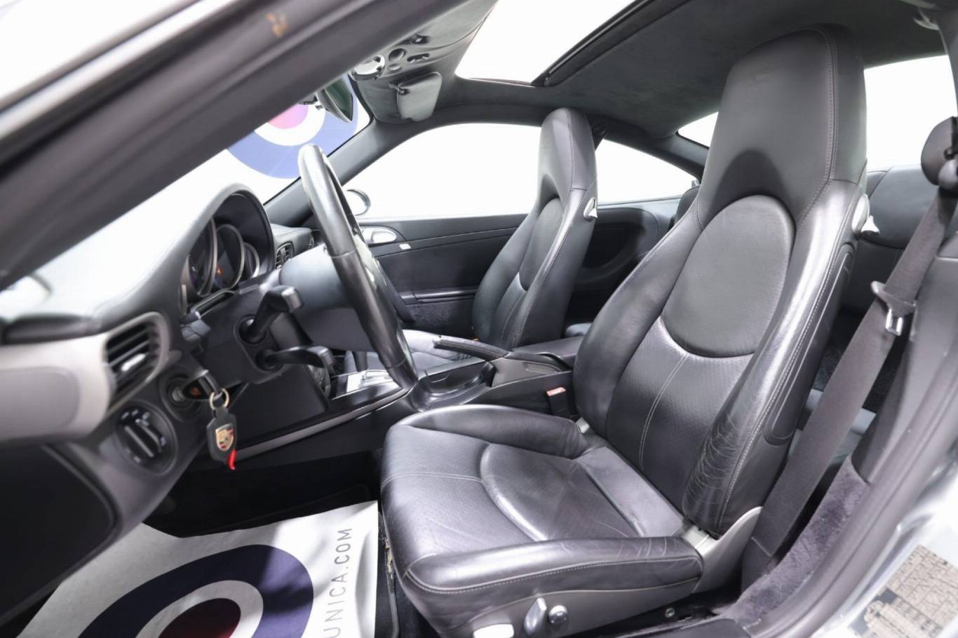 PORSCHE 911 6