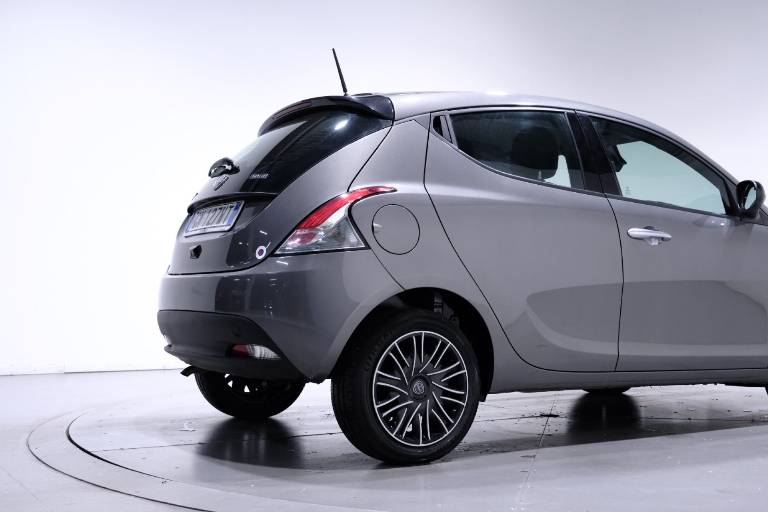 LANCIA Ypsilon 52