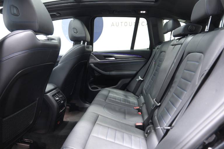 BMW X3 42