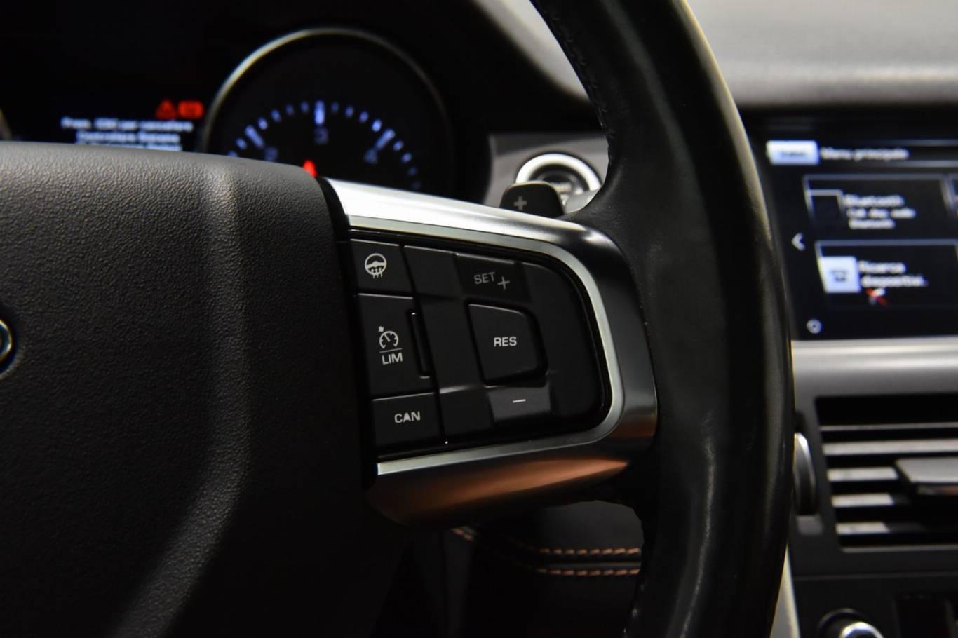 LAND ROVER Discovery Sport 11