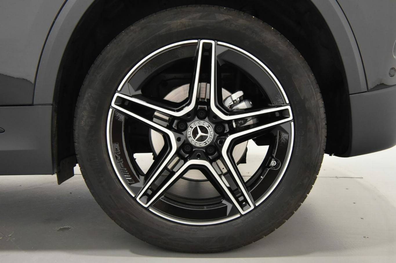 MERCEDES-BENZ GLA 200 45