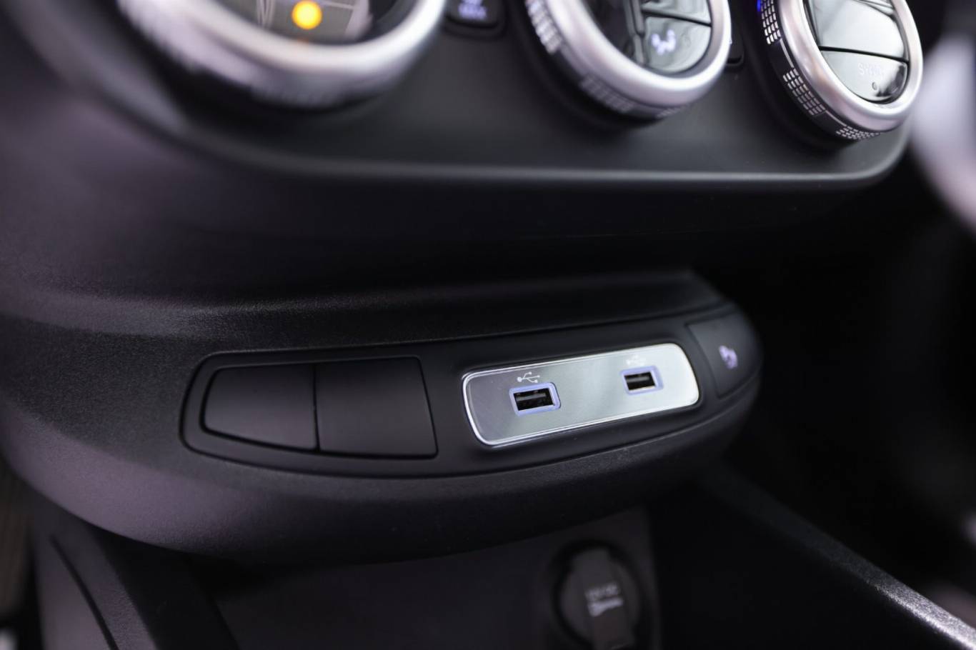 FIAT 500X 32