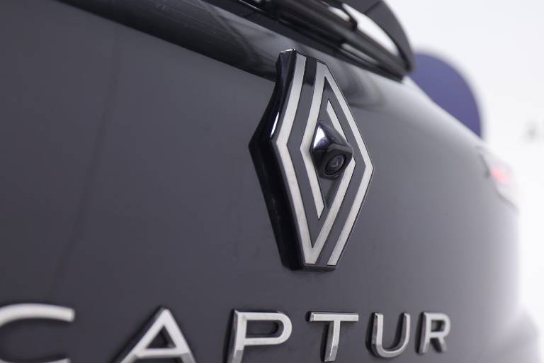 RENAULT Captur 38