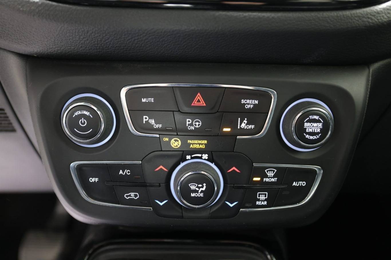 JEEP Compass 26