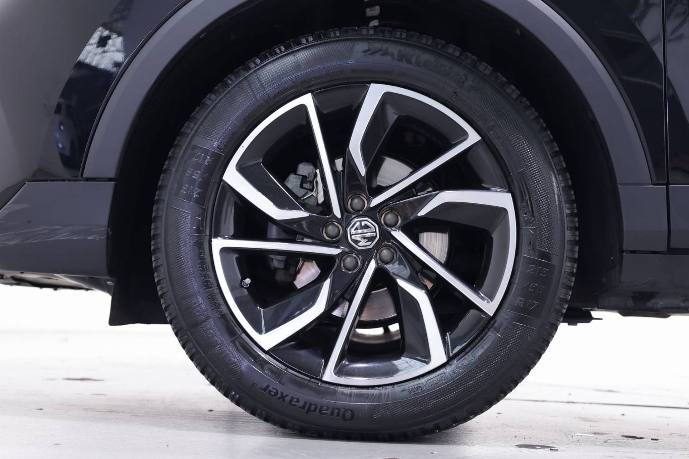 MG ZS 14