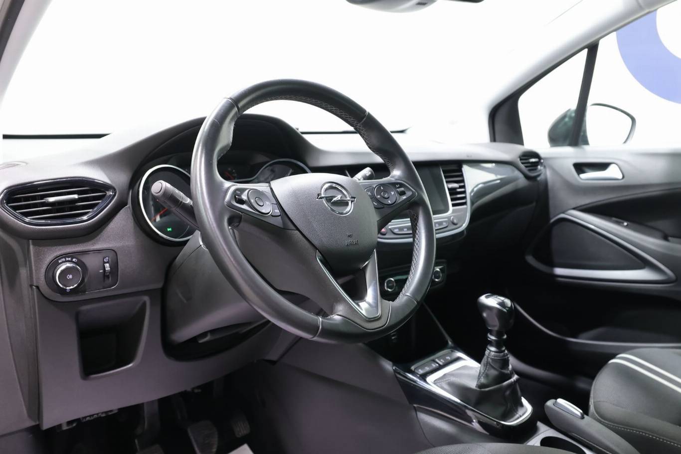 OPEL Crossland 5