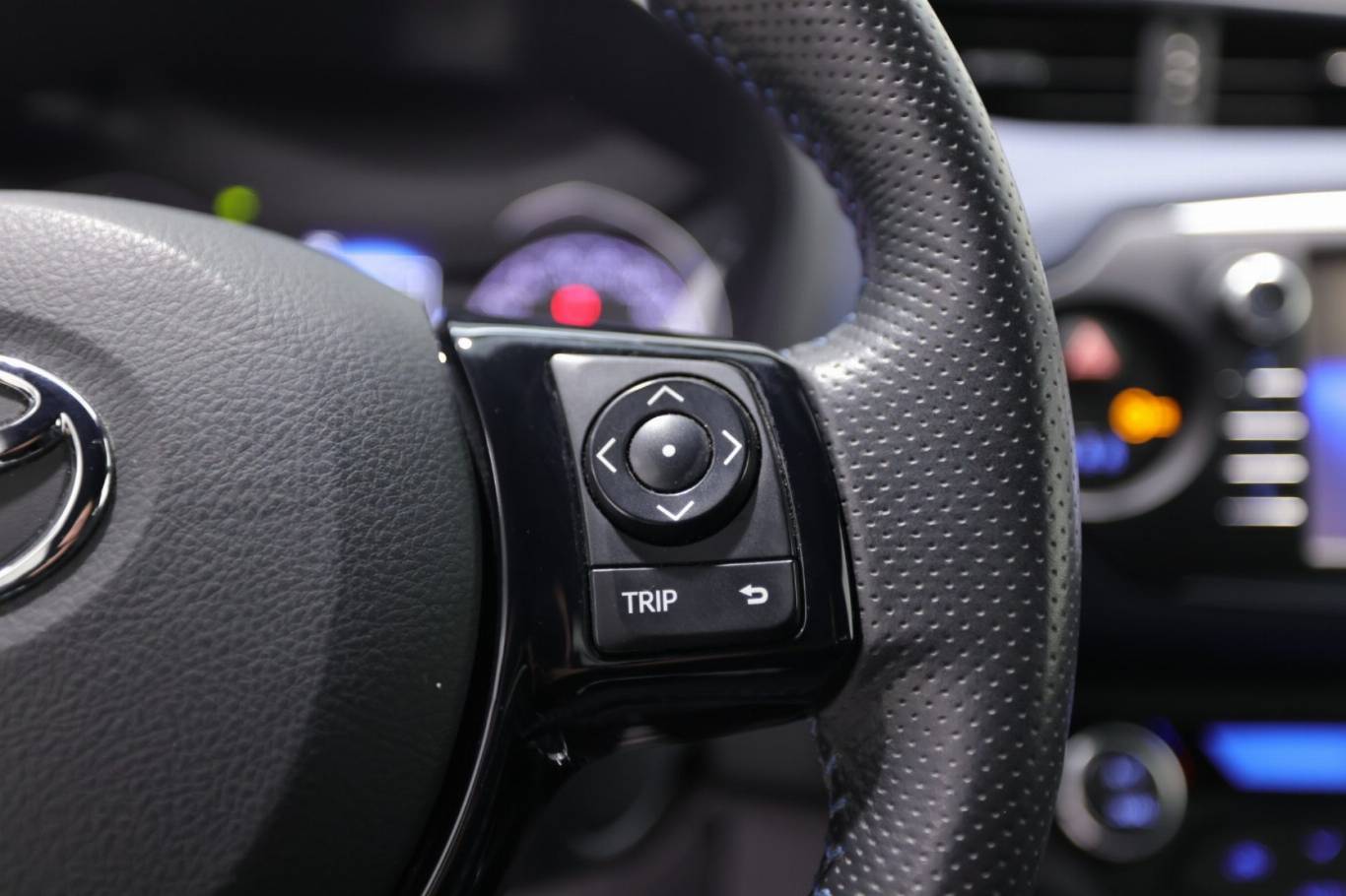 TOYOTA Yaris 22