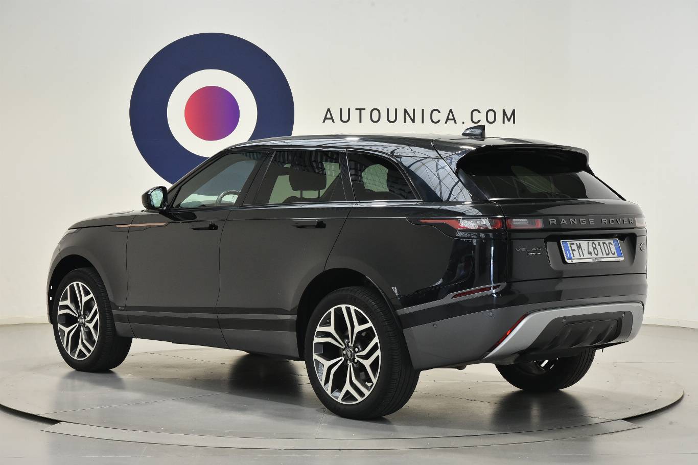 LAND ROVER Range Rover Velar 7