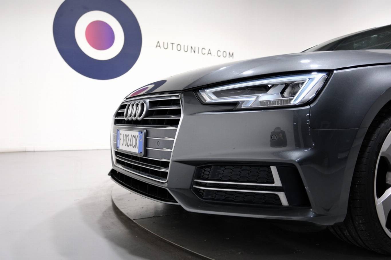 AUDI A4 18