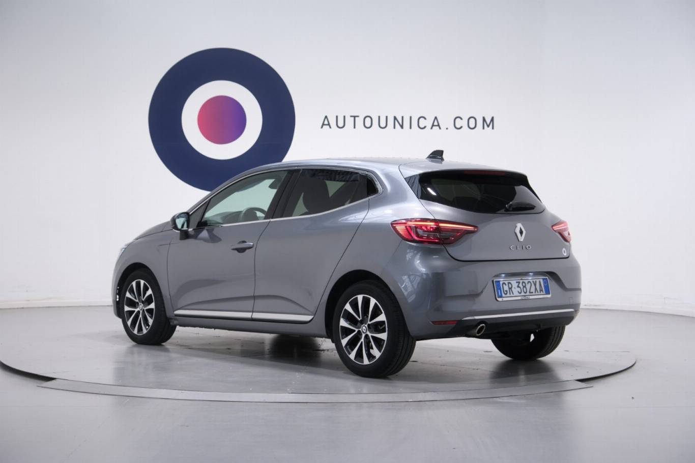 RENAULT Clio 17