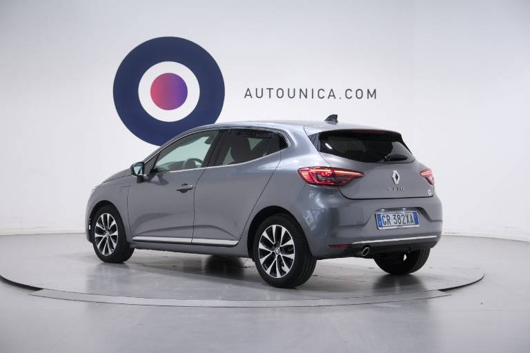 RENAULT Clio 17