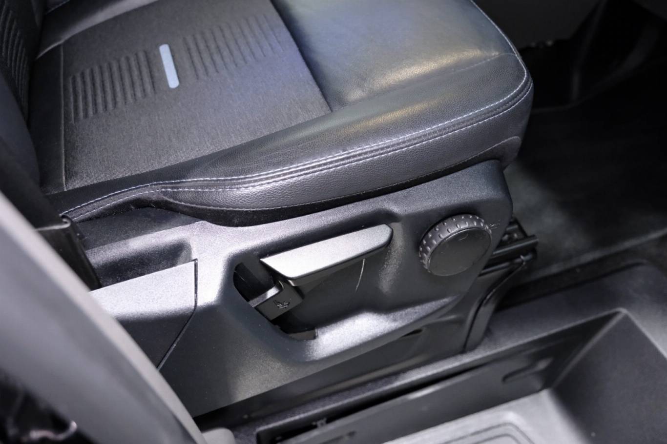 FORD Tourneo Custom 60