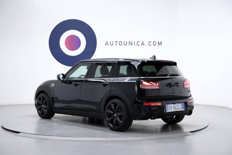 MINI Cooper Clubman 18