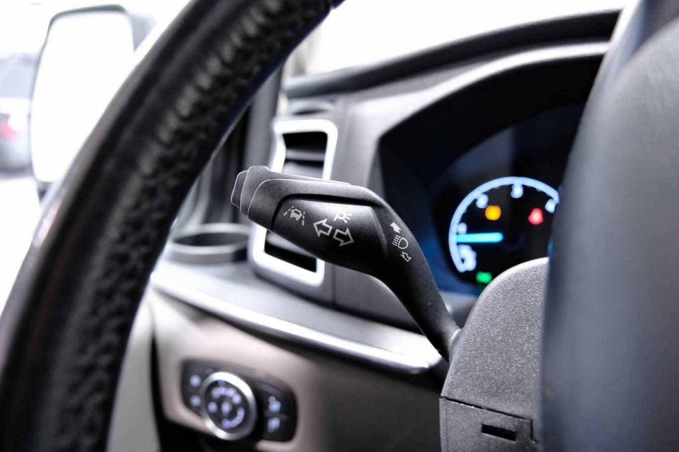 FORD Tourneo Custom 22