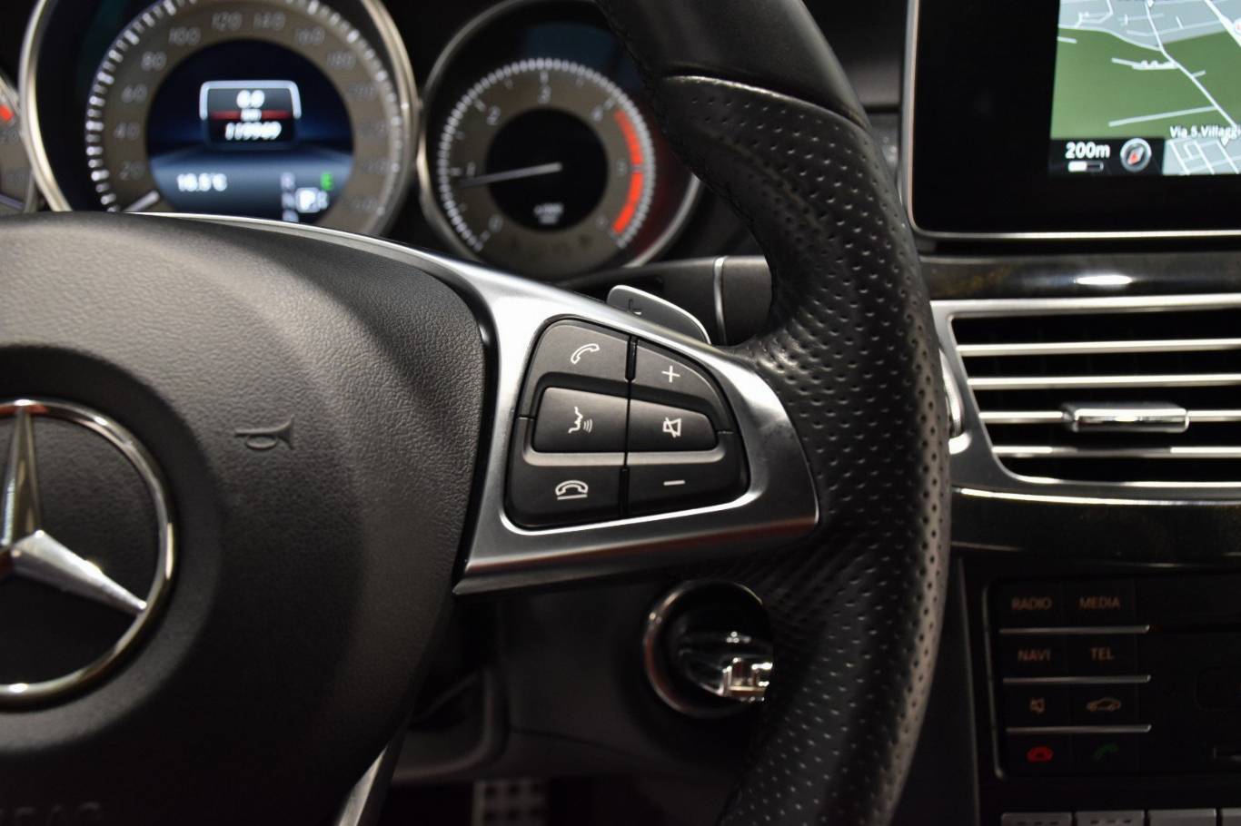 MERCEDES-BENZ CLS 250 34