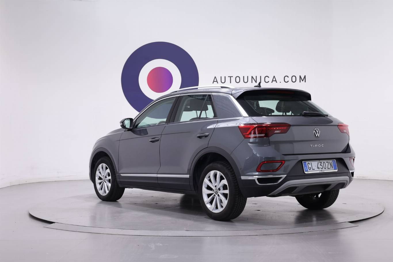 VOLKSWAGEN T-Roc 16