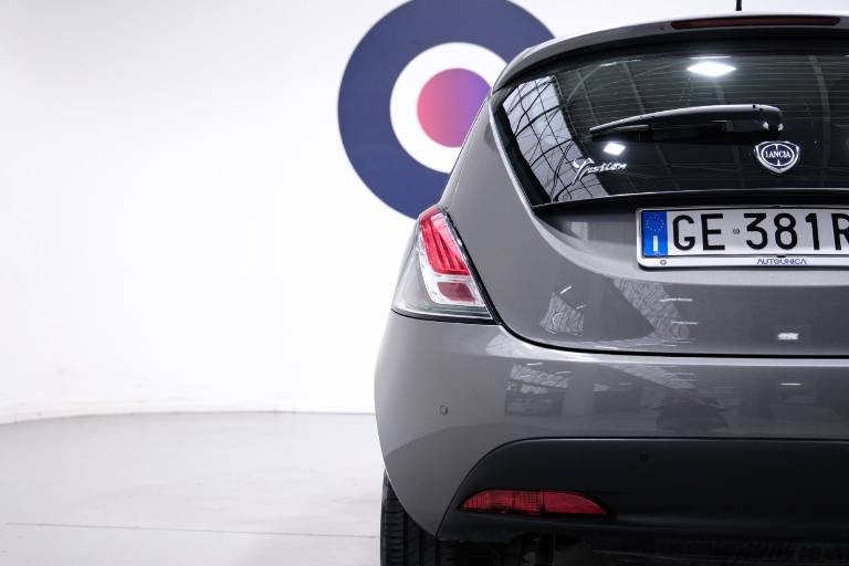 LANCIA Ypsilon 46