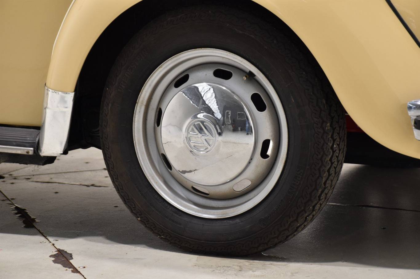 VOLKSWAGEN Maggiolino 7