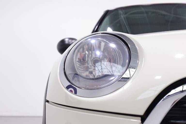 MINI One 12