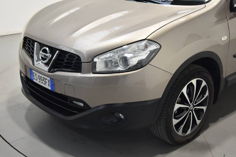 NISSAN Qashqai 40