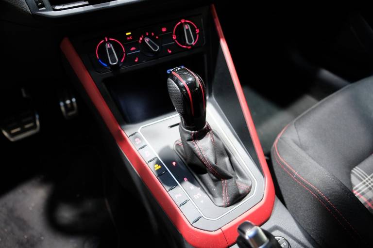 VOLKSWAGEN Polo GTI 10