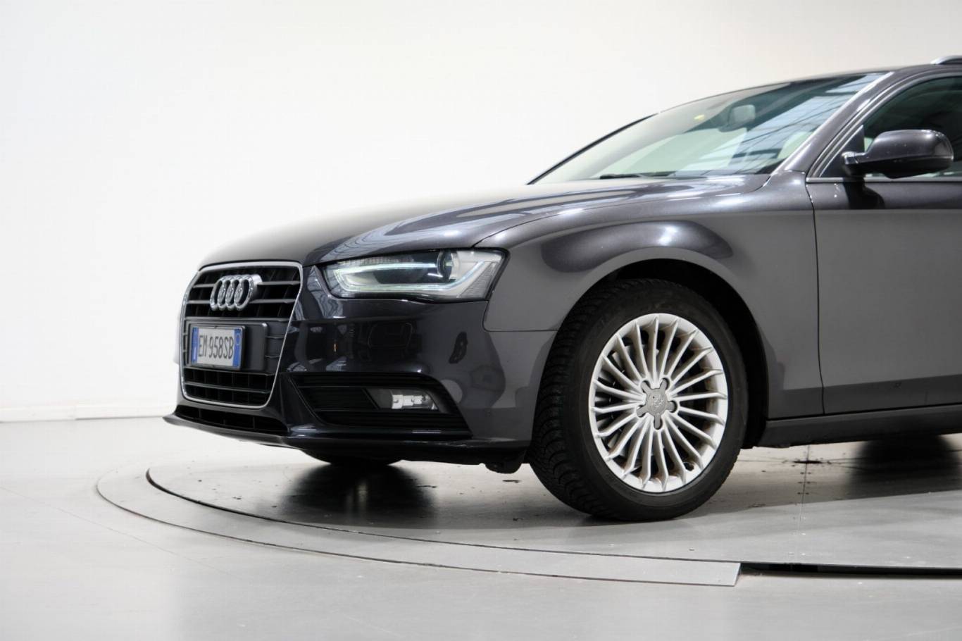 AUDI A4 11