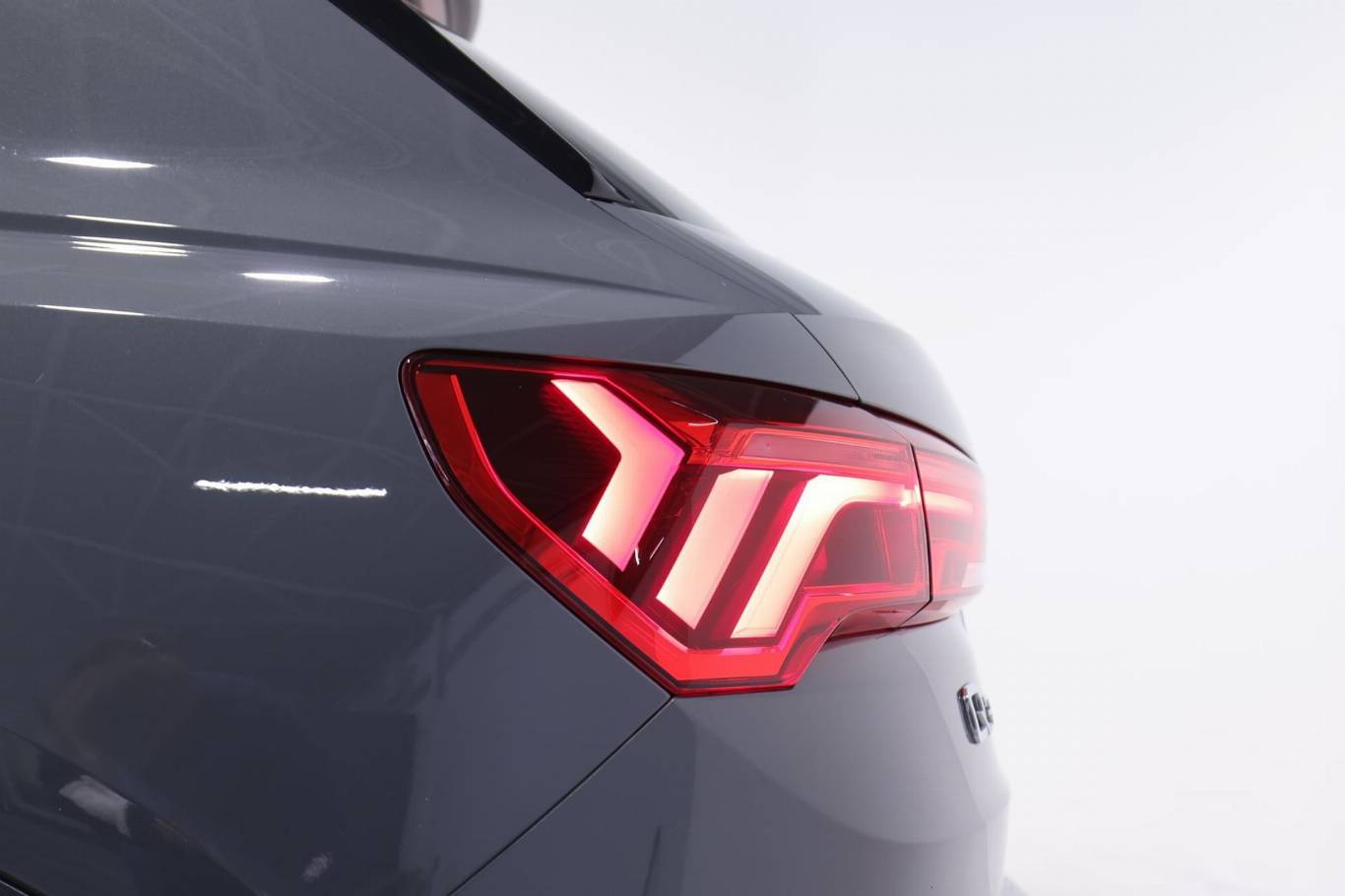 AUDI Q3 43